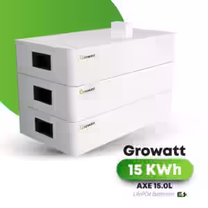 Growatt AXE – Die flexible und leistungsstarke Energiespeicherlösung von 5 kWh bis 50 kWh Die Growatt AXE Serie bietet Ihnen eine wegweisende Lösung für die Speicherung von Solarenergie oder anderen erneuerbaren Energiequellen. Egal ob Sie einen kleineren Haushalt betreiben oder hohe Energiemengen im gewerblichen Bereich speichern möchten: Mit Growatt AXE skalieren Sie die Kapazität einfach von 5 kWh bis zu 50 kWh. Dank ihres modularen Aufbaus wächst die Growatt AXE Speicherlösung mit Ihren Anforderungen und lässt sich jederzeit unkompliziert erweitern. Bei der Entwicklung der Growatt AXE Serie wurde großer Wert auf einfache Installation und hohe Sicherheit gelegt. Die vollständig stapelbaren Module benötigen keine aufwendigen Kabelverbindungen: Sie werden übereinandergesteckt und automatisch erkannt. Darüber hinaus profitieren Sie von einer kobaltfreien LiFePO4 -Zellchemie