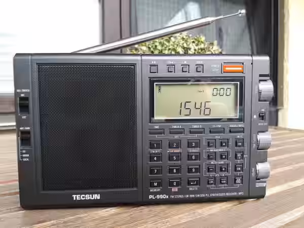 Tecsun PL-990x